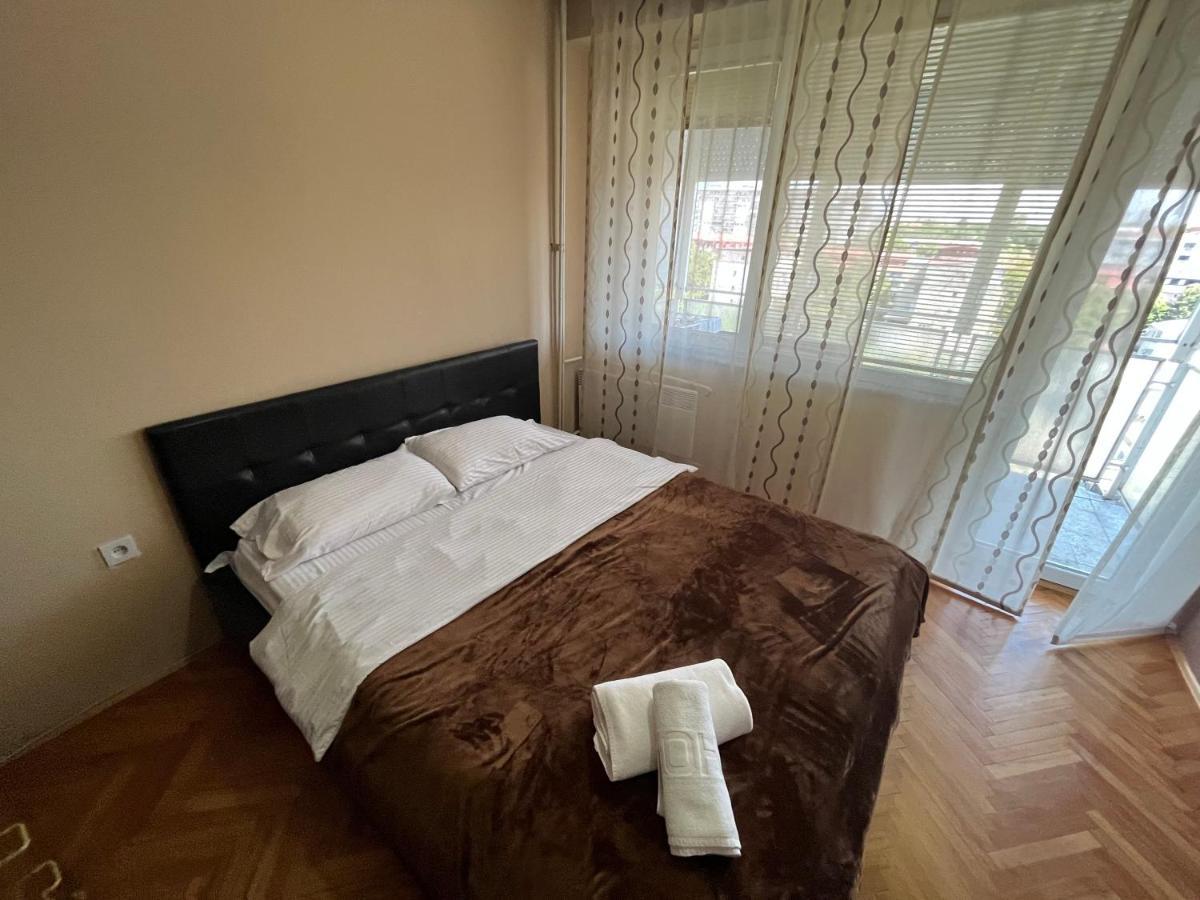 Mickitos Mm Apartment Skopje Eksteriør bilde
